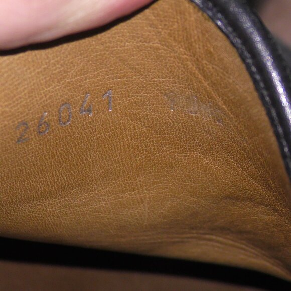 Authentic GUCCI Men’s Black Horsebit Leather Round Toe Loafers 11 main image 5